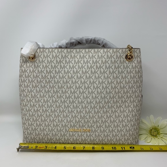 Michael Kors Large Chain Shoulder Bag - Picture 2 of 12